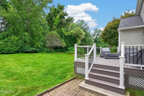 48 Victoria Court Niskayuna NY 12309
