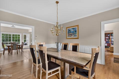 48 Victoria Court Niskayuna NY 12309