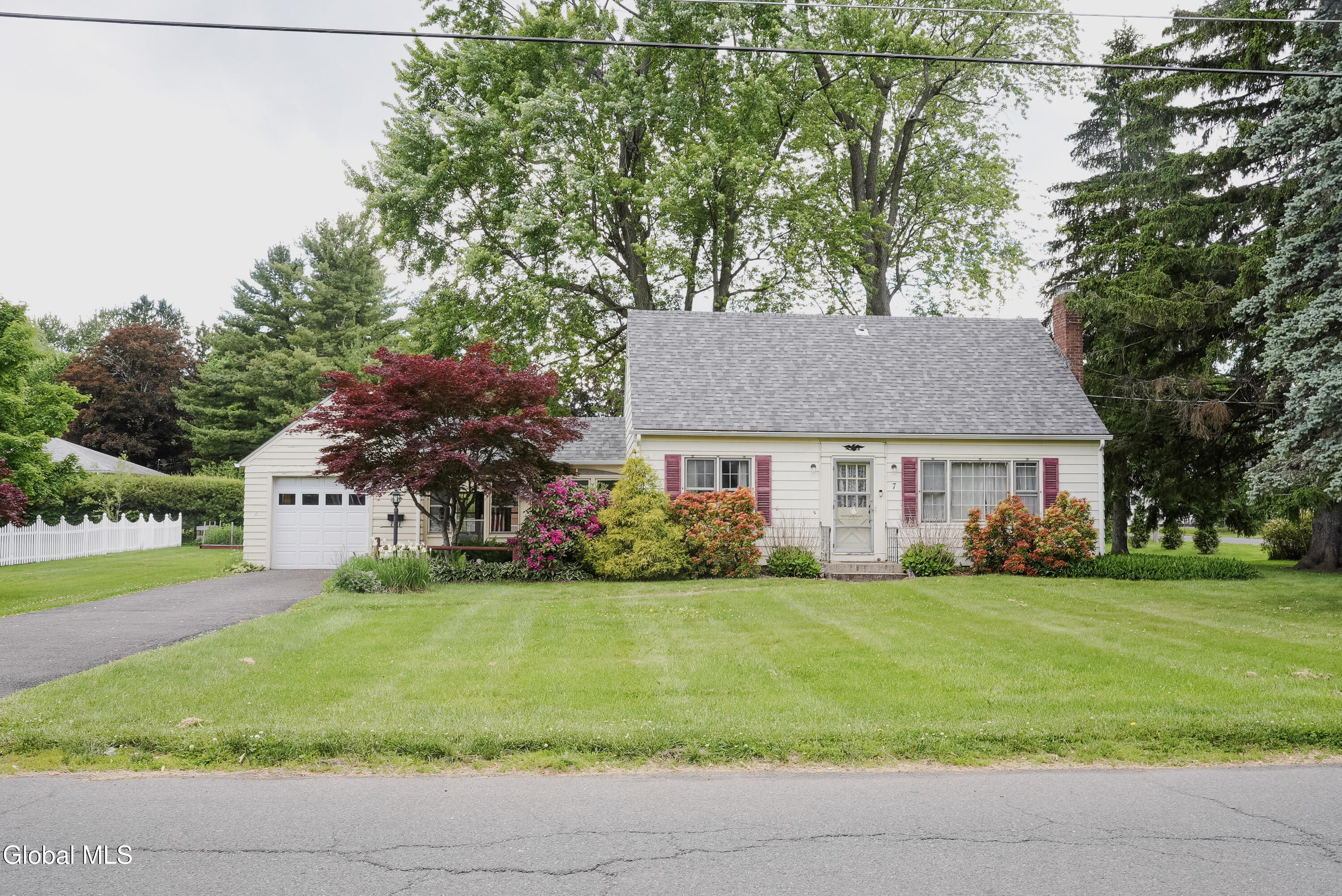 7 N 2nd Street Cohoes NY 12047