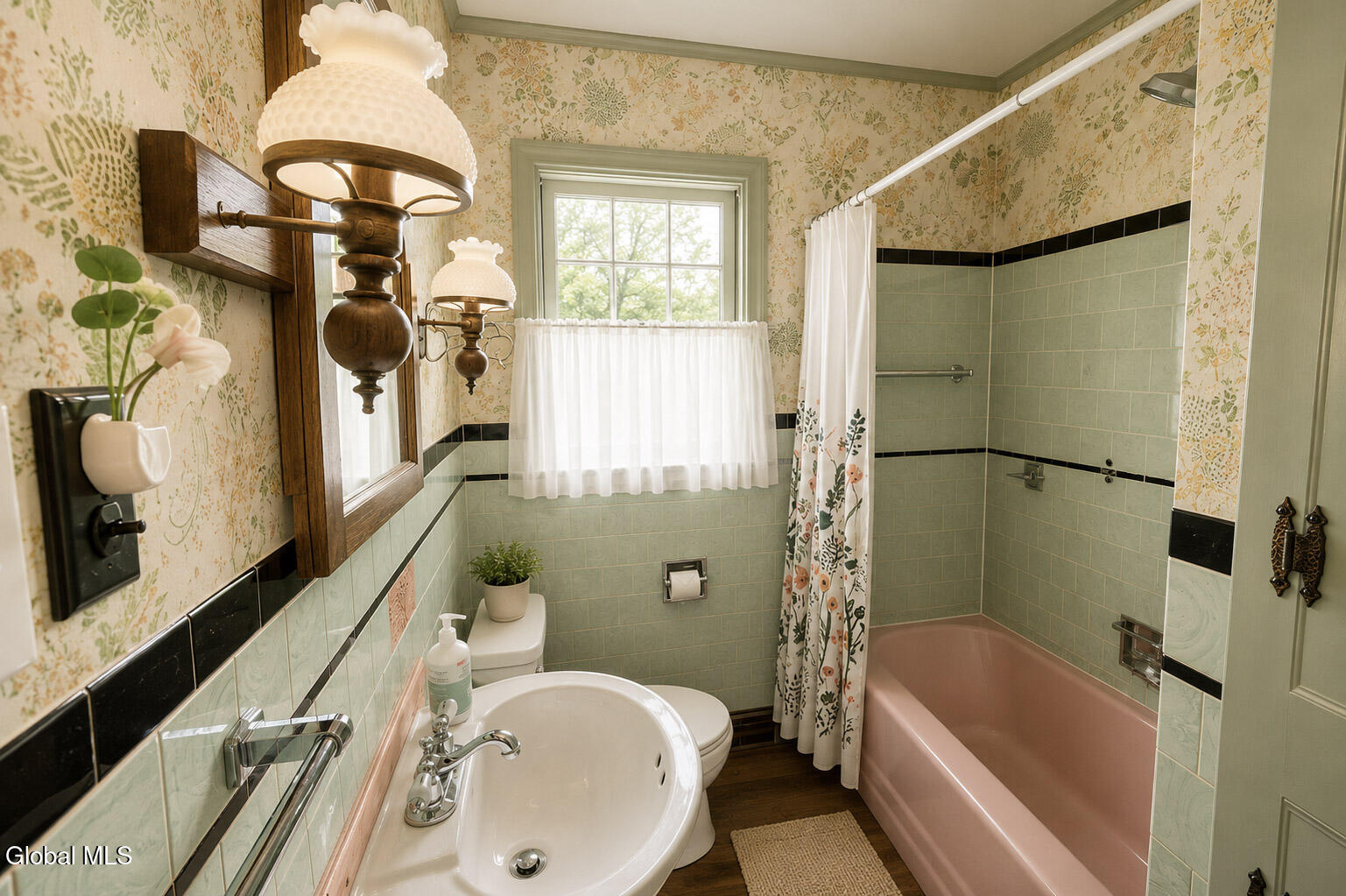 7 N 2nd Street Cohoes NY 12047