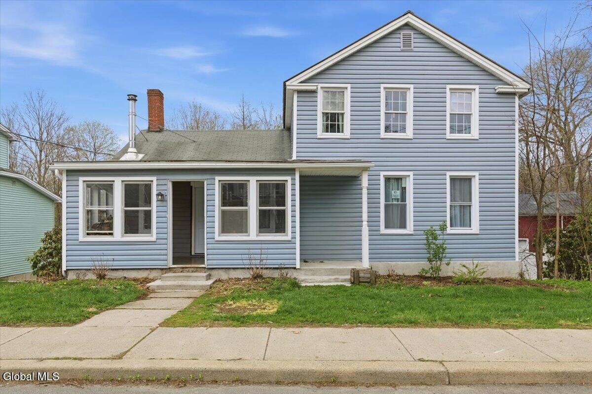 43 Elm Street Nassau NY 12123