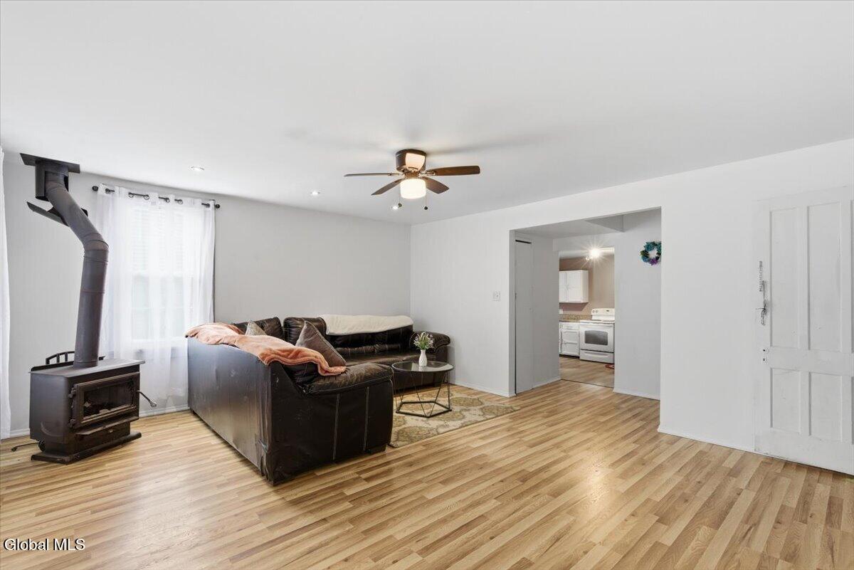 43 Elm Street Nassau NY 12123
