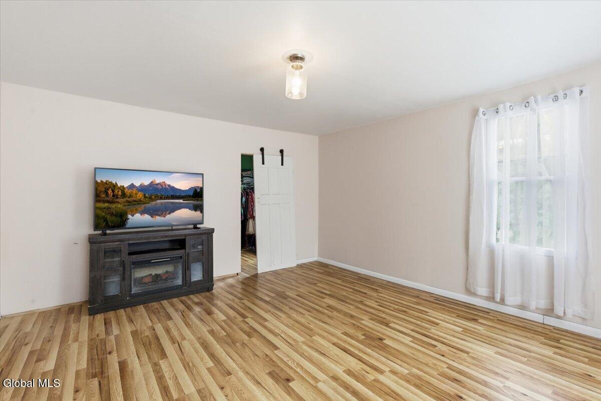 43 Elm Street Nassau NY 12123