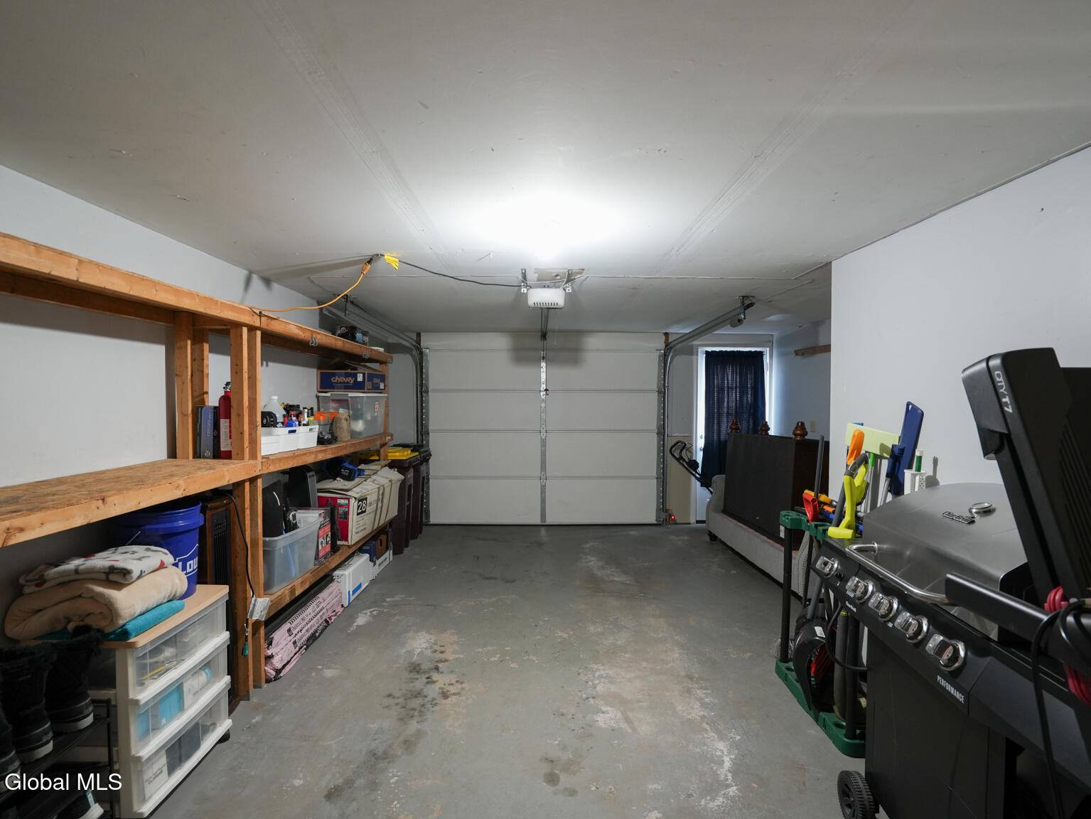 18 Melissa Court Colonie NY 12205
