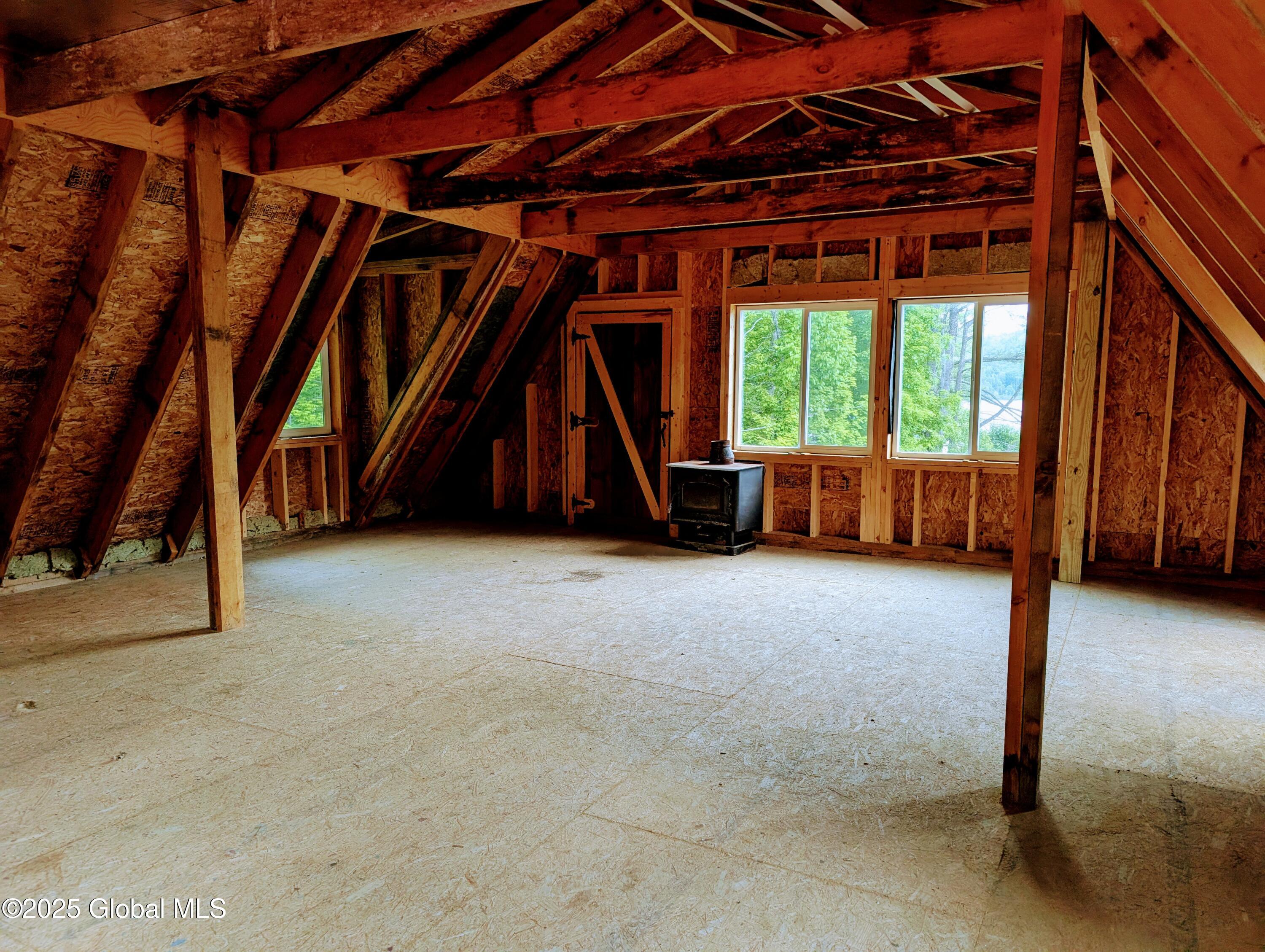 92 Riddle Road Mineville NY 12956