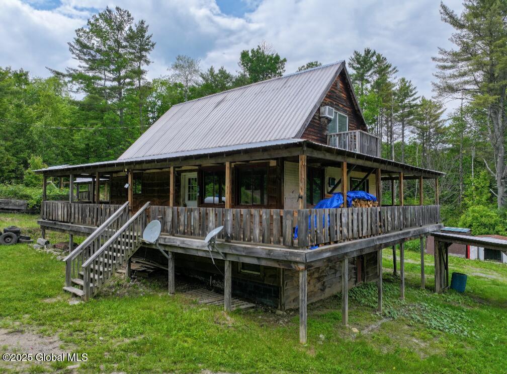 92 Riddle Road Mineville NY 12956