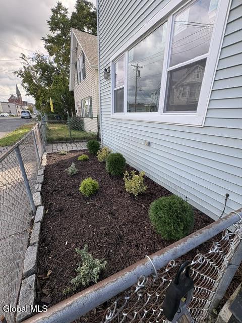 17 Swan Street Green Island NY 12183
