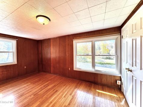 10 Village Street Wynantskill NY 12198