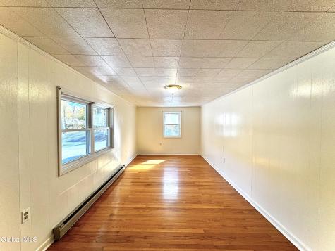 10 Village Street Wynantskill NY 12198