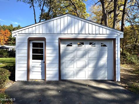 10 Village Street Wynantskill NY 12198