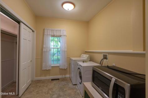 62 Paisley Road Ballston Spa NY 12020