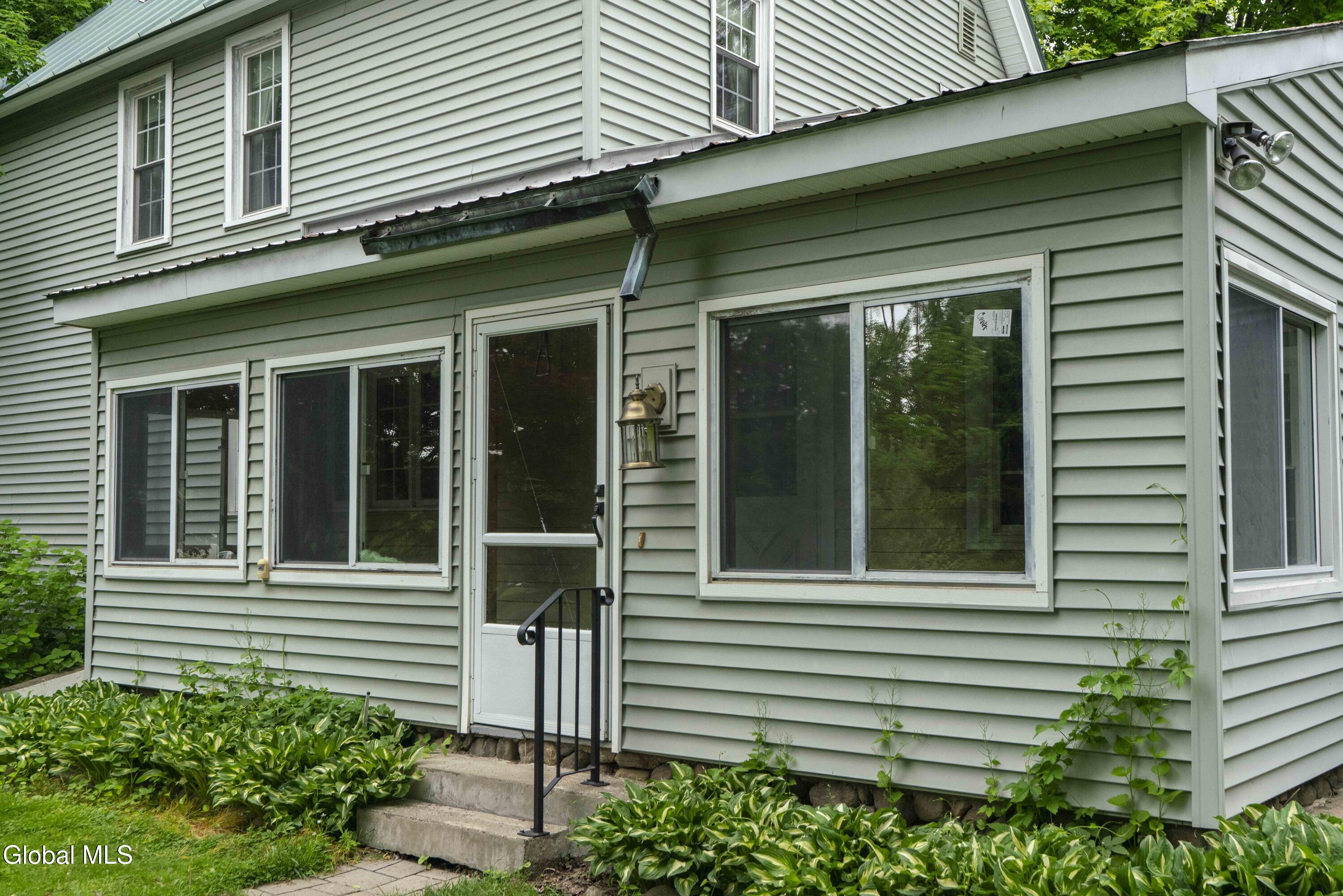 62 Paisley Road Ballston Spa NY 12020
