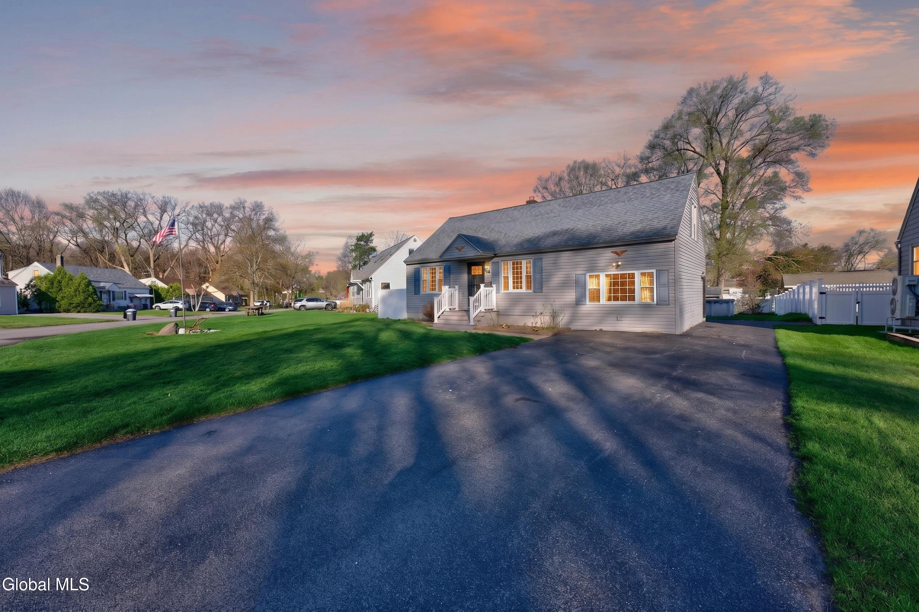 1038 Dudley Road Schenectady NY 12303