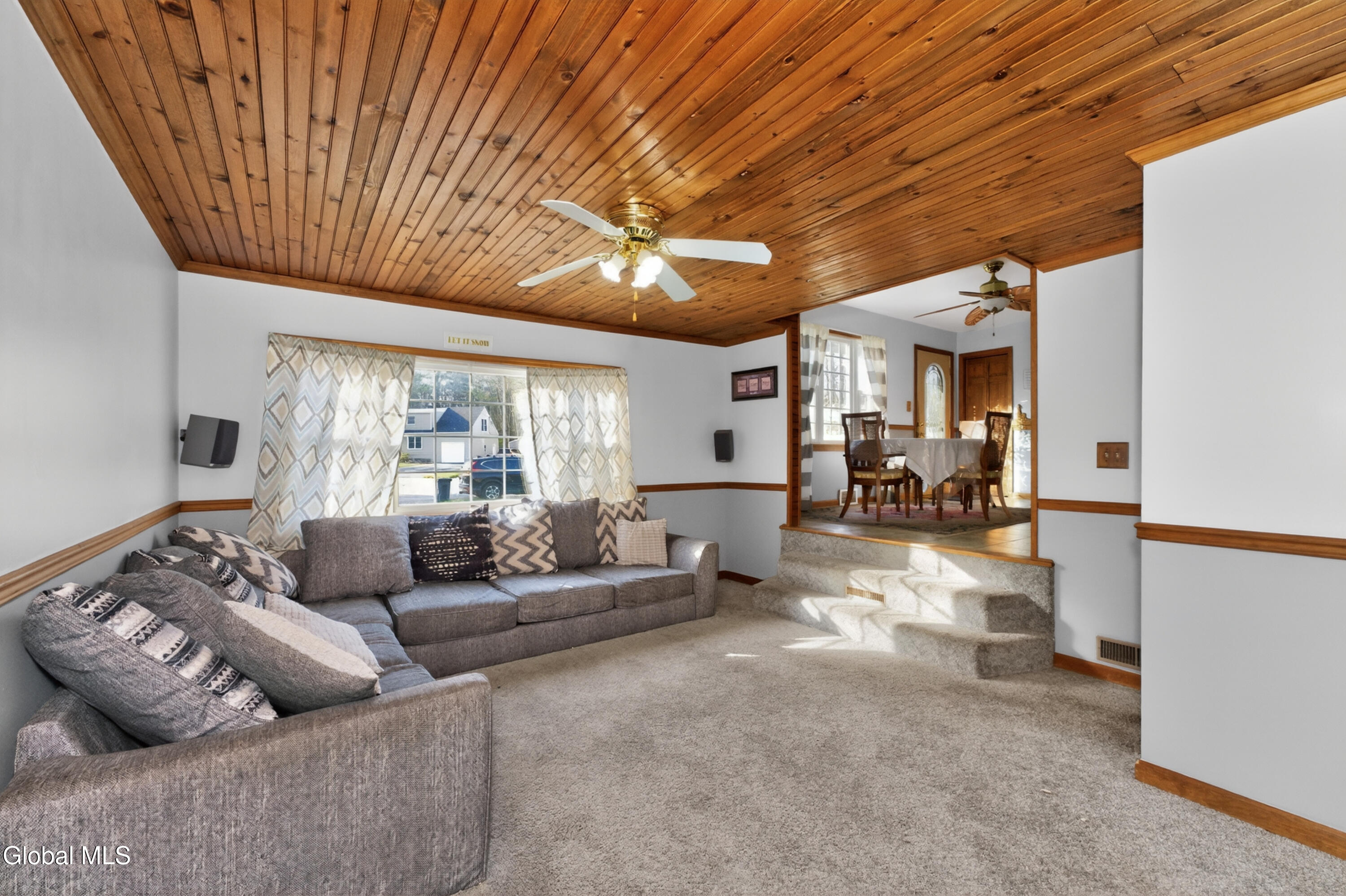1038 Dudley Road Schenectady NY 12303