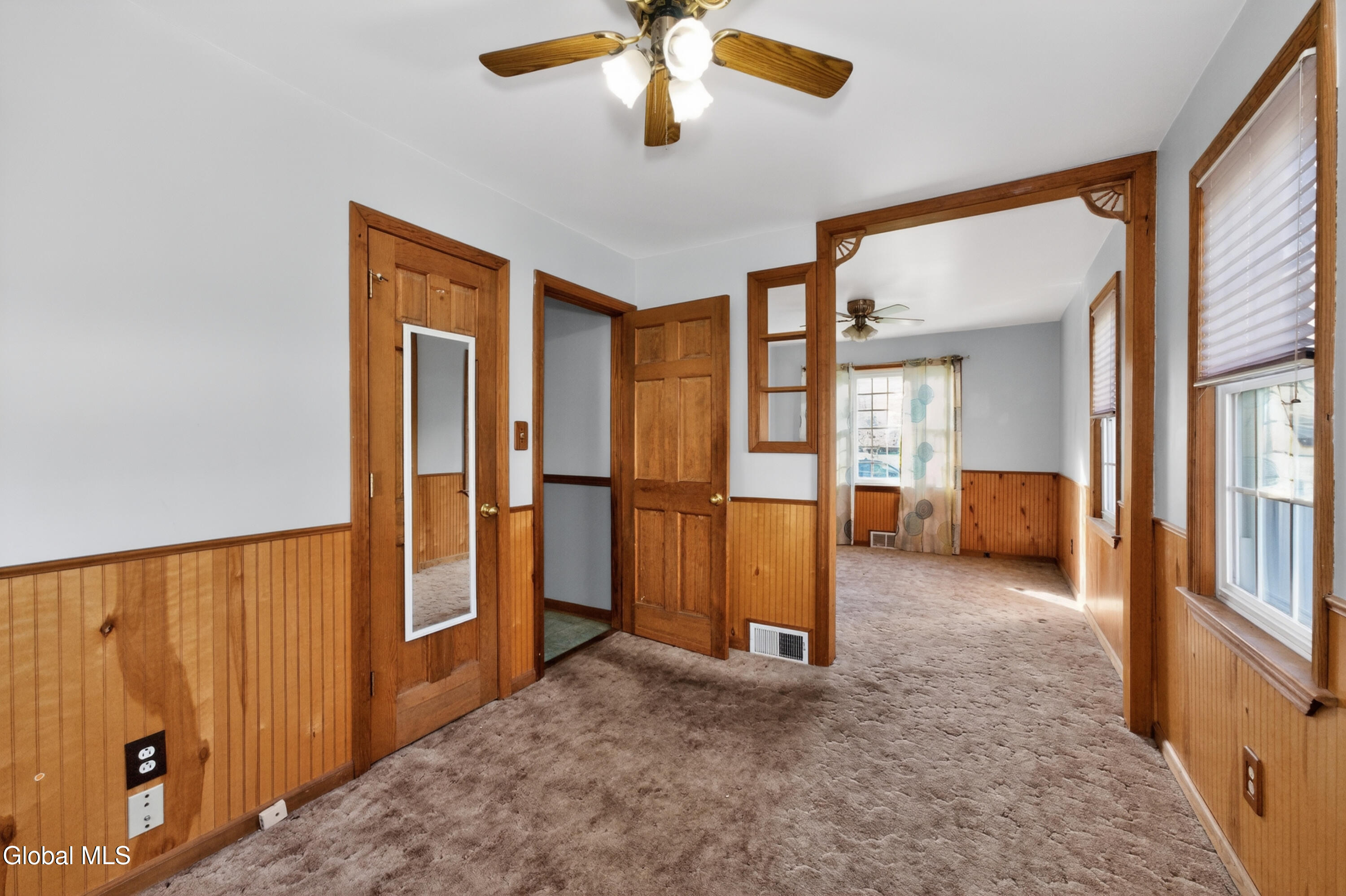1038 Dudley Road Schenectady NY 12303