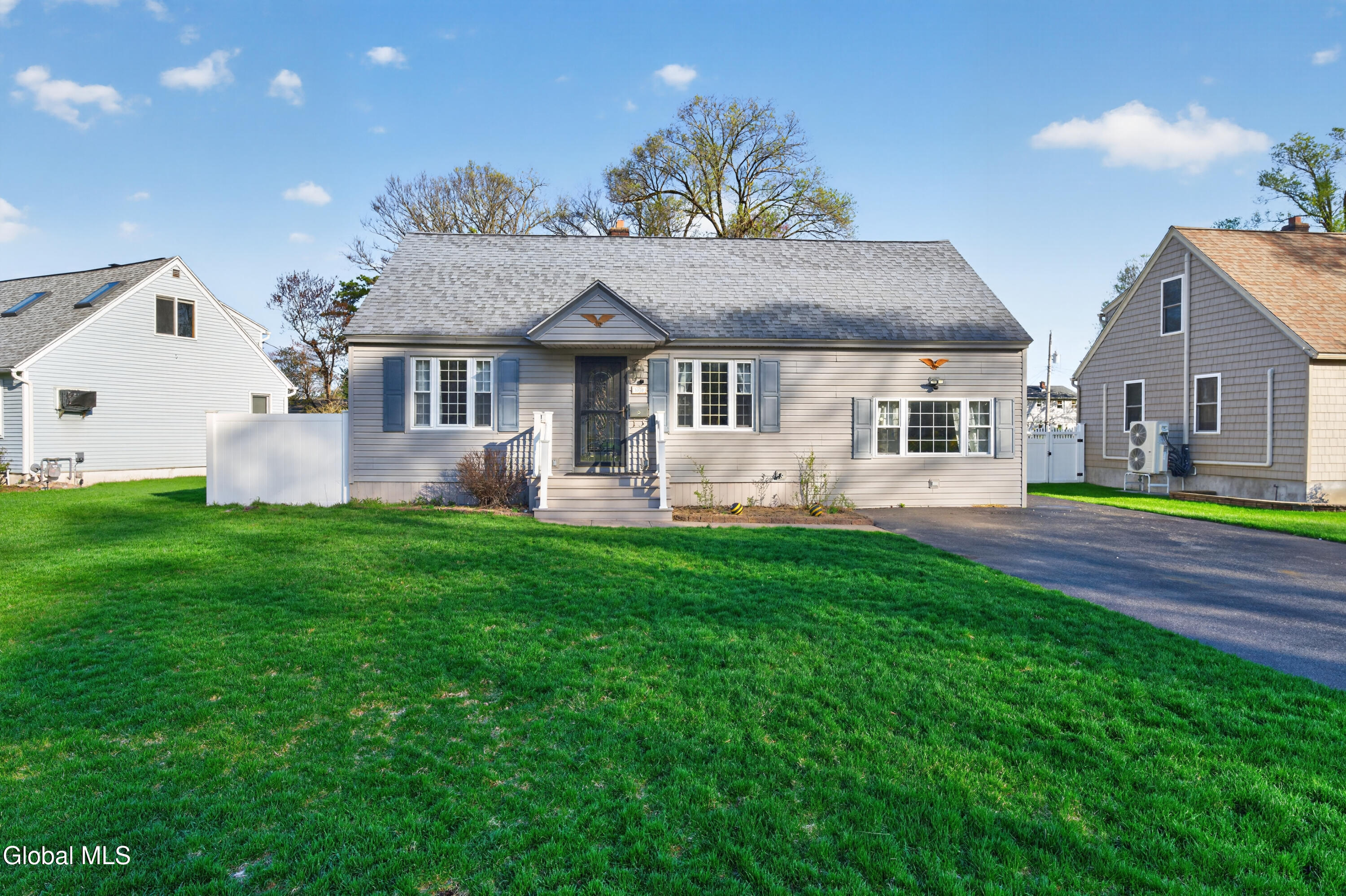 1038 Dudley Road Schenectady NY 12303