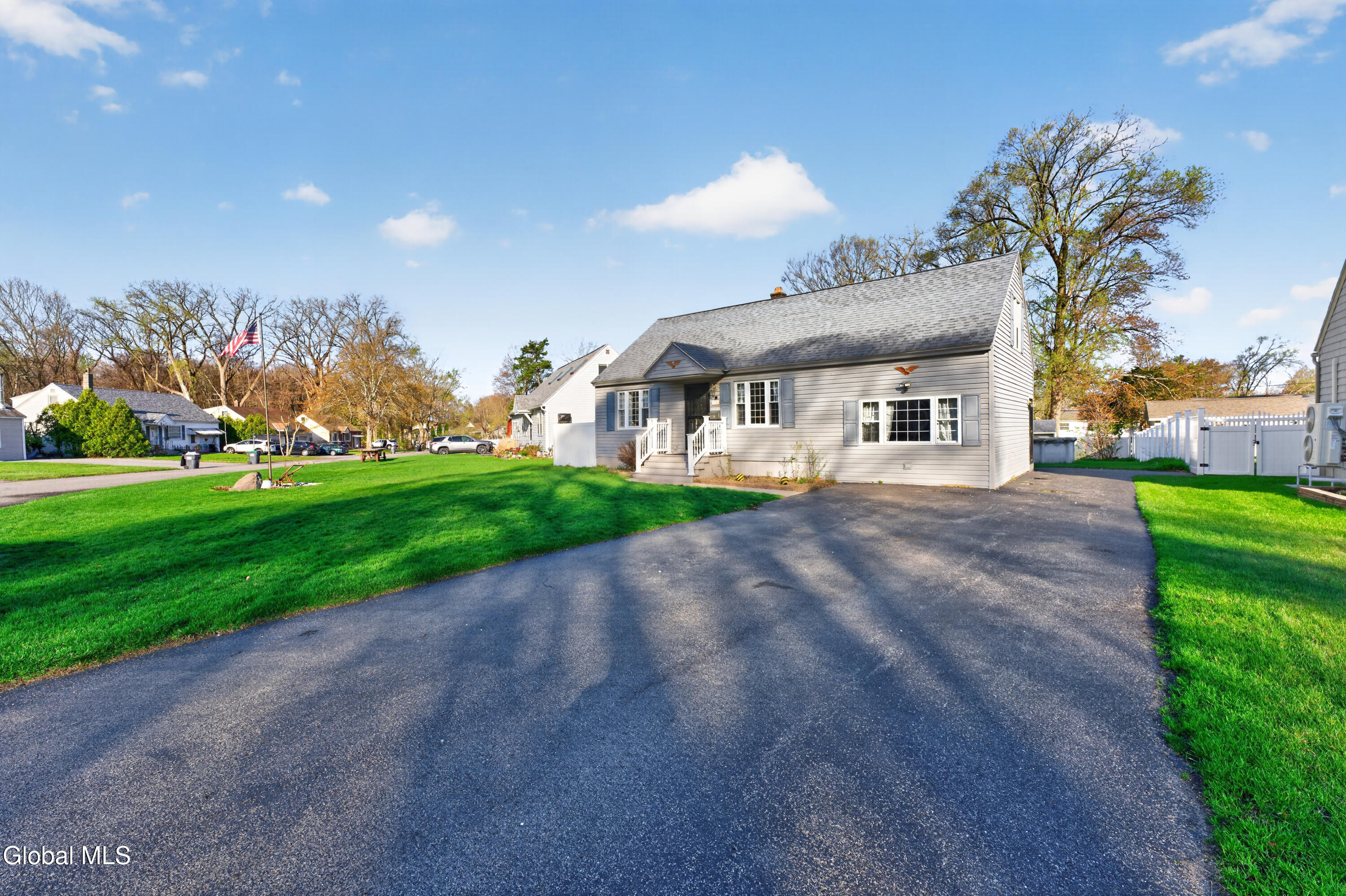 1038 Dudley Road Schenectady NY 12303