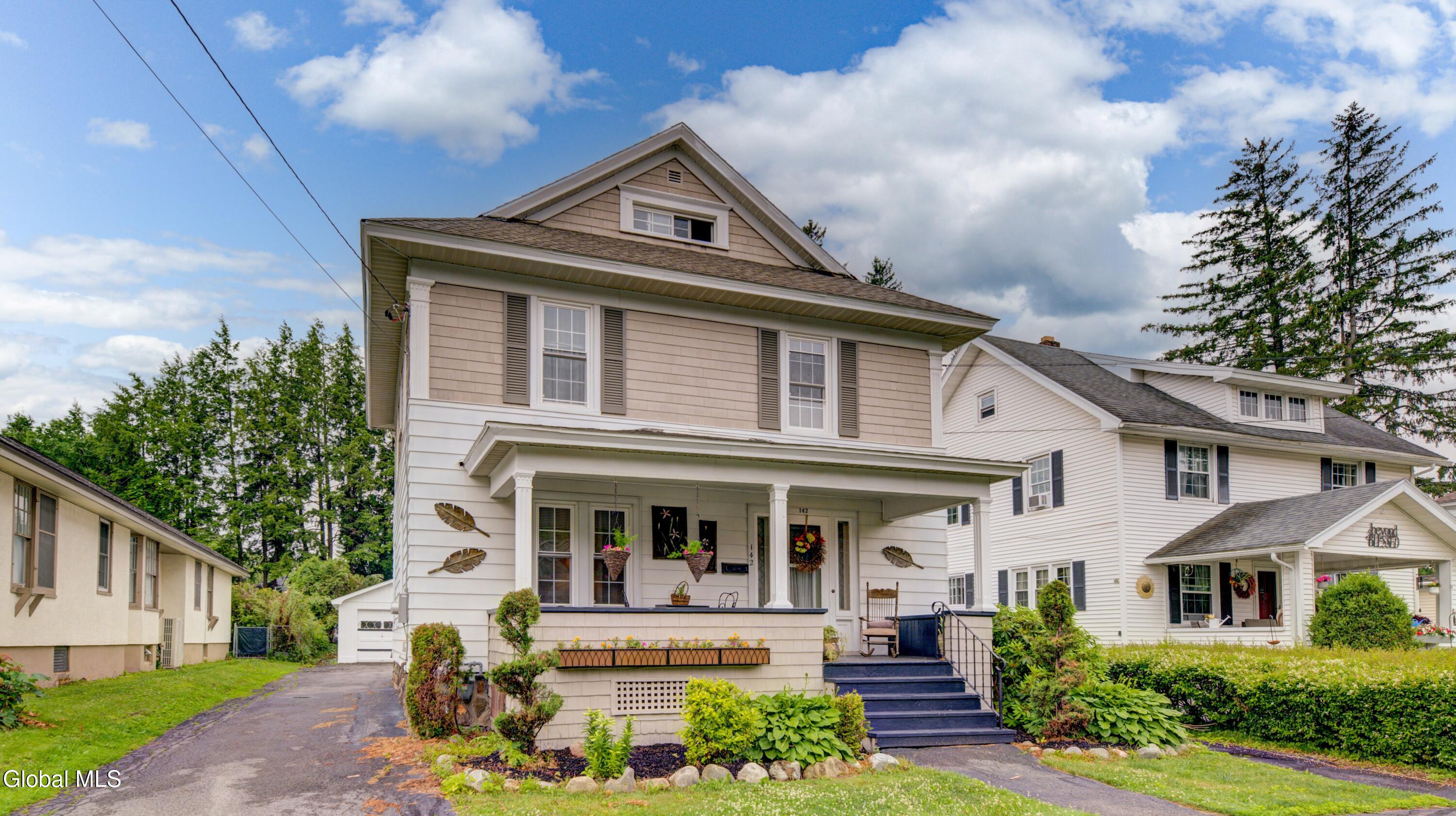 142 Prospect Avenue Gloversville NY 12078
