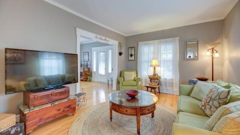 142 Prospect Avenue Gloversville NY 12078