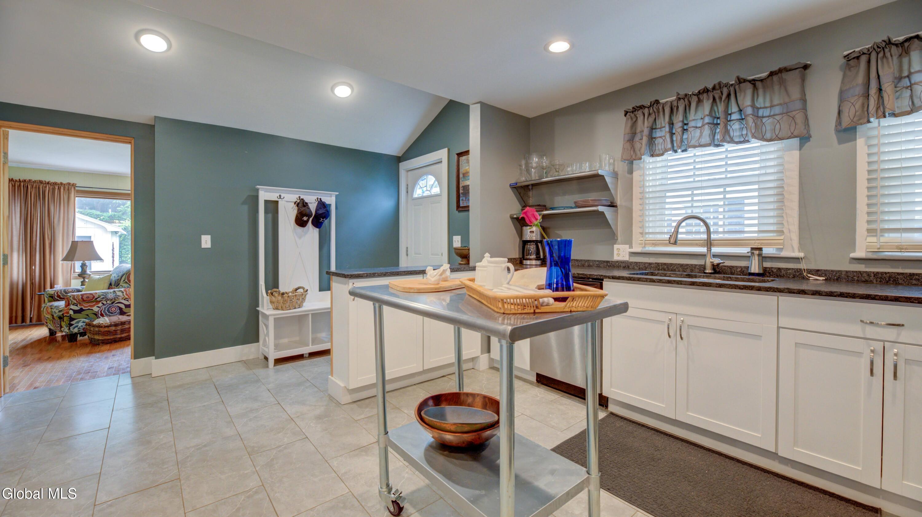 142 Prospect Avenue Gloversville NY 12078