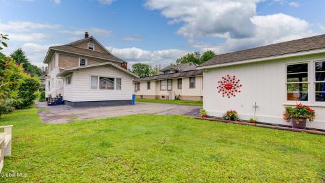 142 Prospect Avenue Gloversville NY 12078