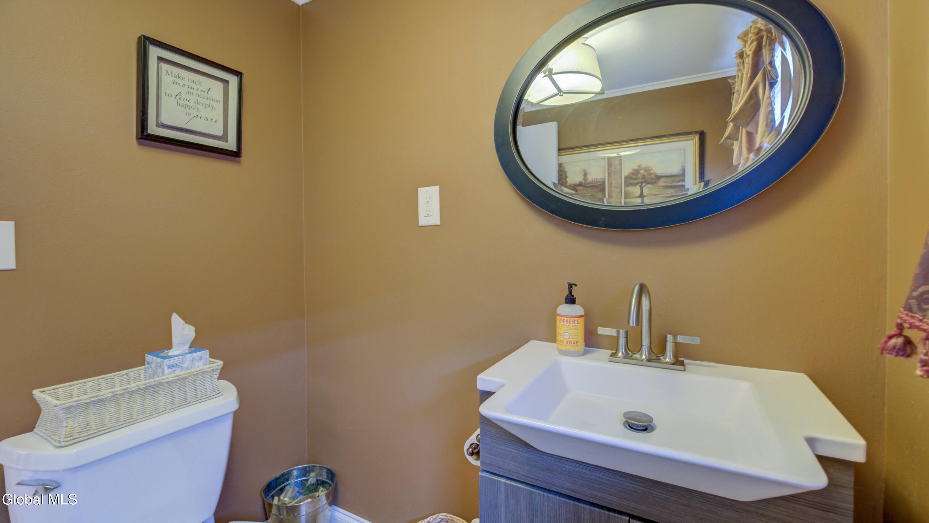 142 Prospect Avenue Gloversville NY 12078