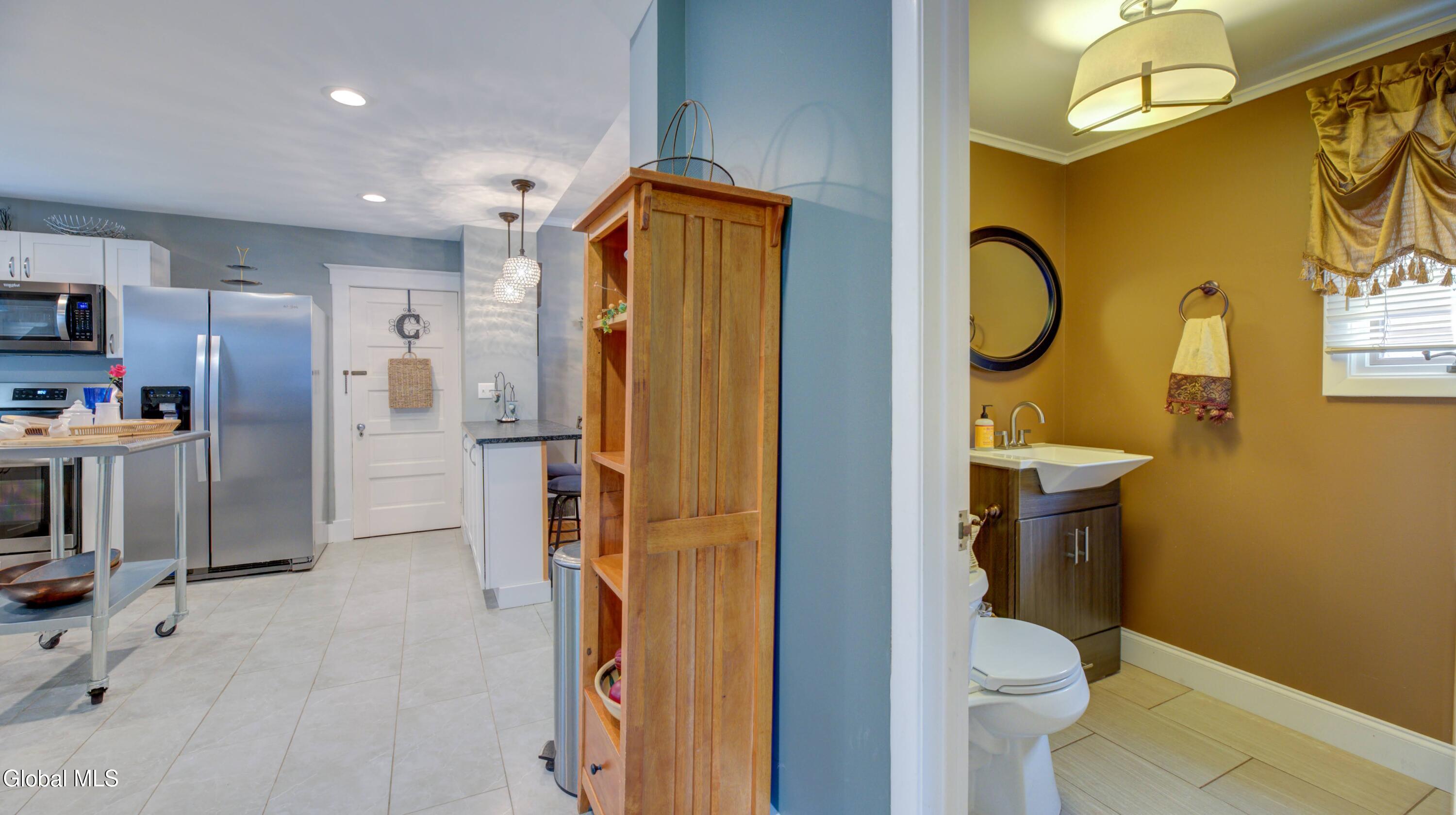 142 Prospect Avenue Gloversville NY 12078