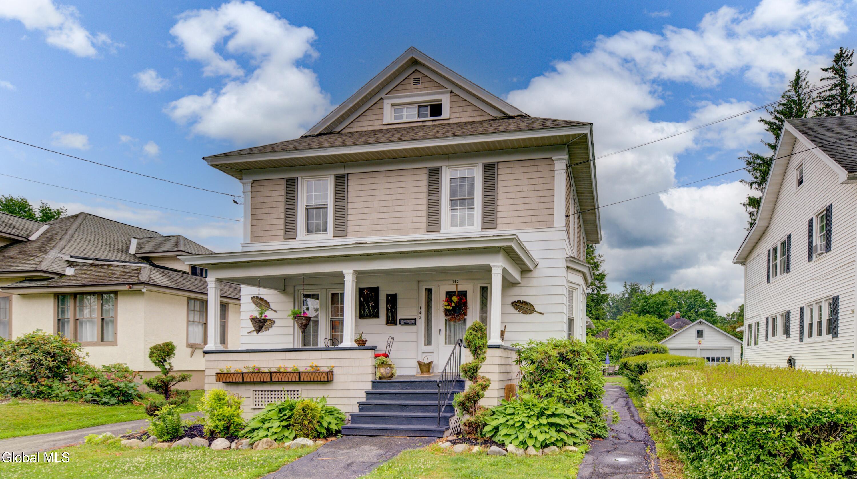 142 Prospect Avenue Gloversville NY 12078