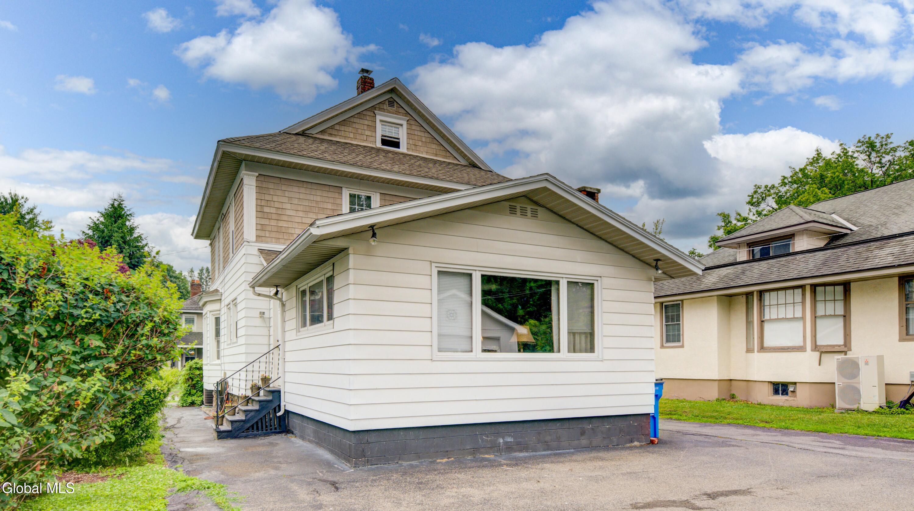 142 Prospect Avenue Gloversville NY 12078