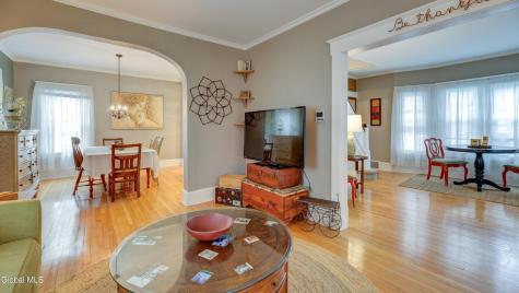 142 Prospect Avenue Gloversville NY 12078