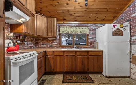 33 Chuckwagon Drive Lake Luzerne NY 12846