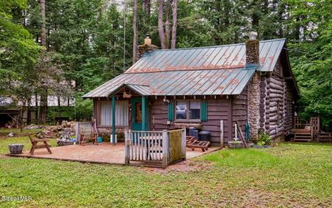 33 Chuckwagon Drive Lake Luzerne NY 12846