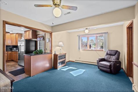 27 W Glenwood Drive Latham NY 12110
