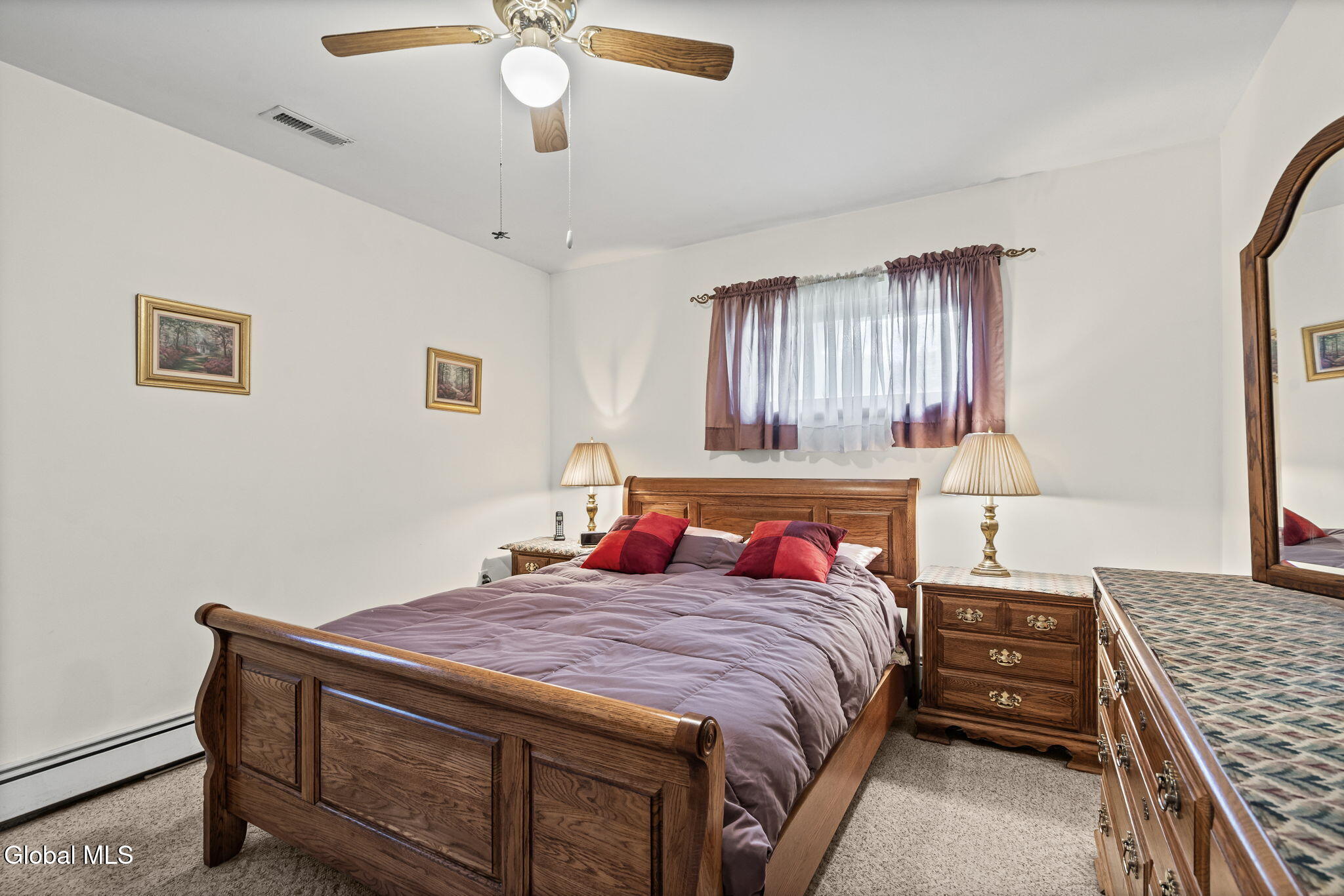 27 W Glenwood Drive Latham NY 12110