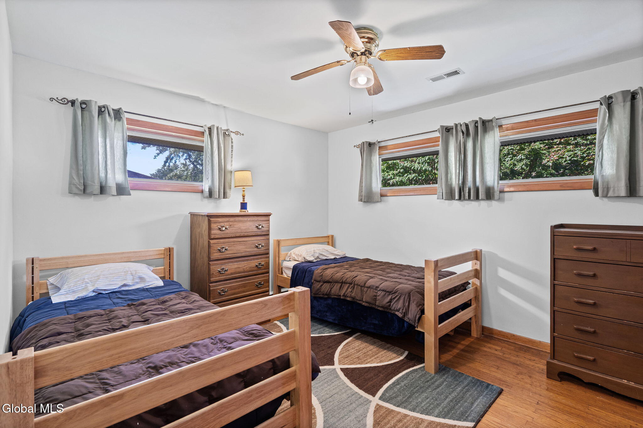 27 W Glenwood Drive Latham NY 12110