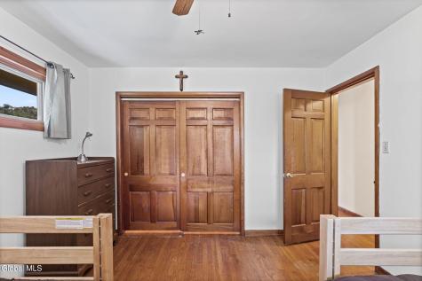 27 W Glenwood Drive Latham NY 12110