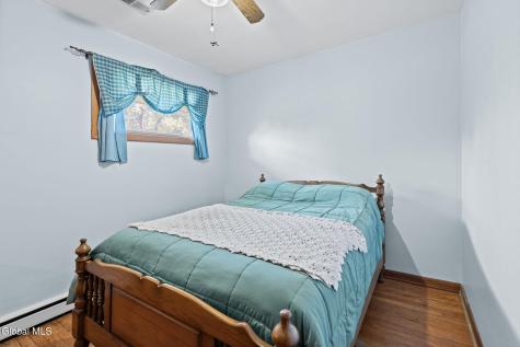 27 W Glenwood Drive Latham NY 12110