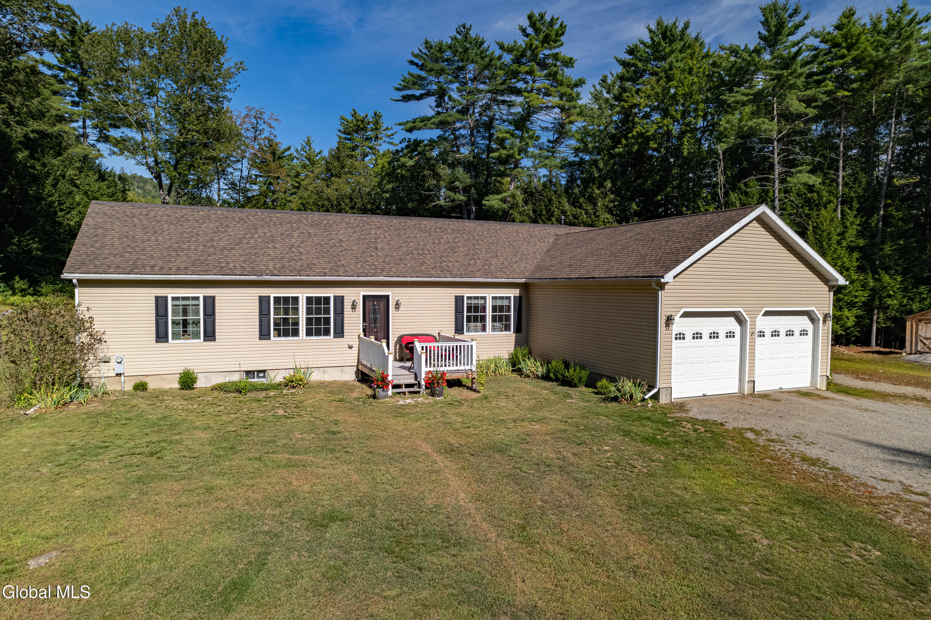 489 River Road Warrensburg NY 12885