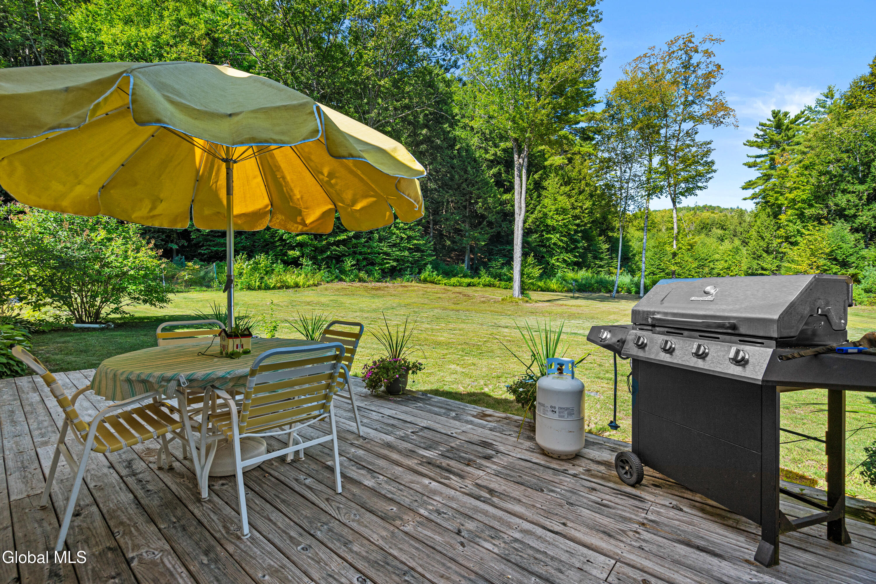 489 River Road Warrensburg NY 12885