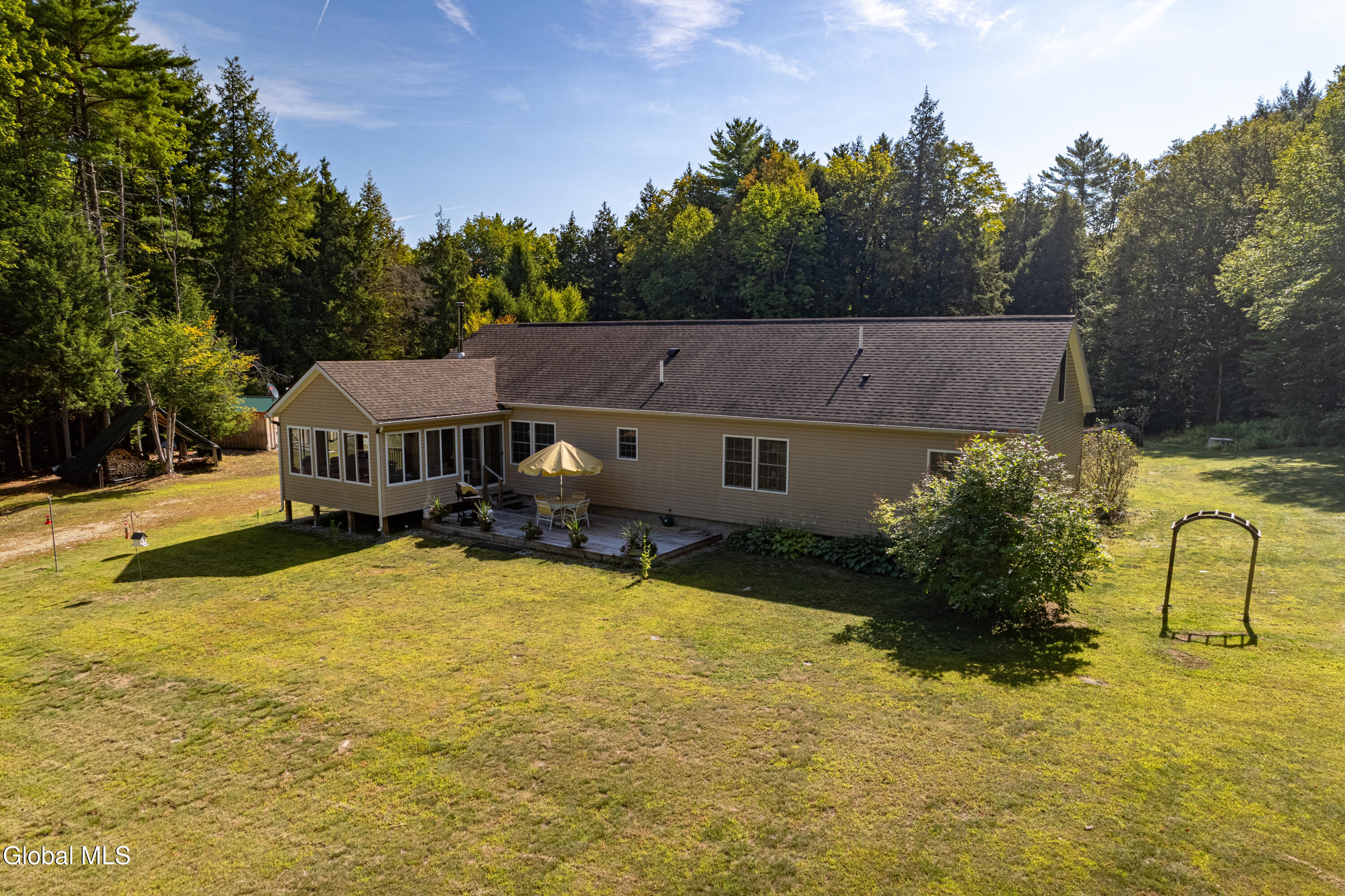 489 River Road Warrensburg NY 12885