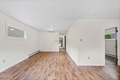 22 View Avenue Albany NY 12209