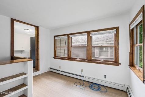 22 View Avenue Albany NY 12209