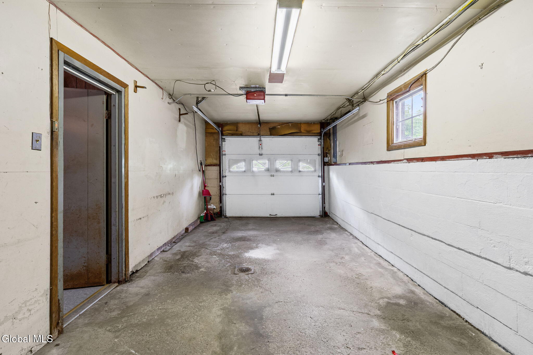 22 View Avenue Albany NY 12209