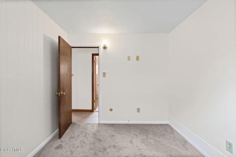 22 View Avenue Albany NY 12209