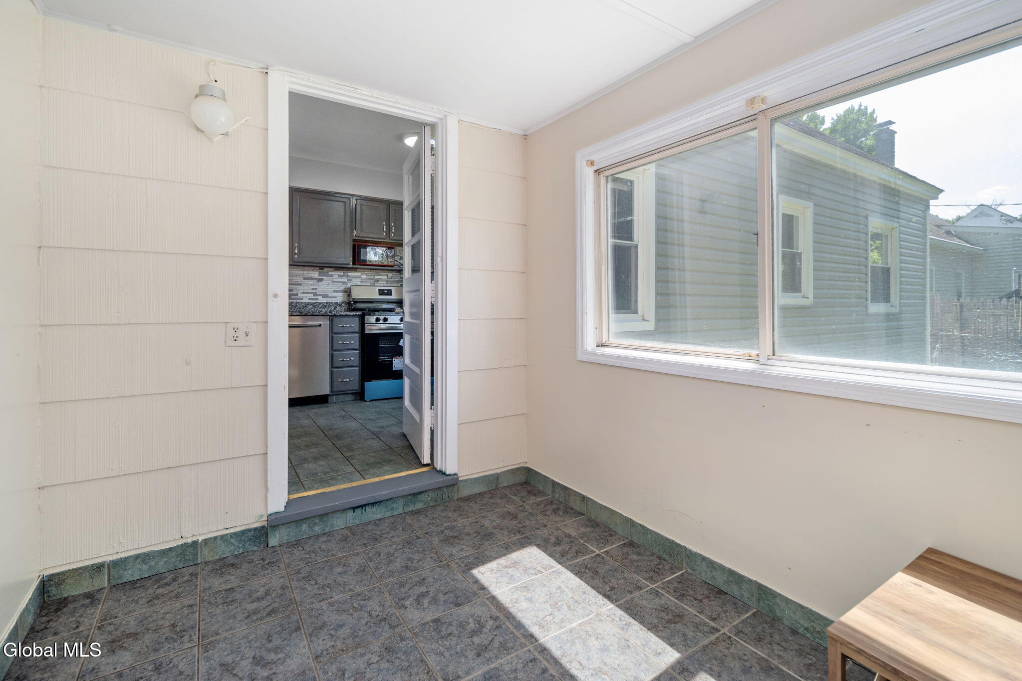 228 Davis Avenue Albany NY 12208