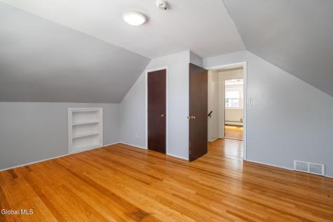 228 Davis Avenue Albany NY 12208