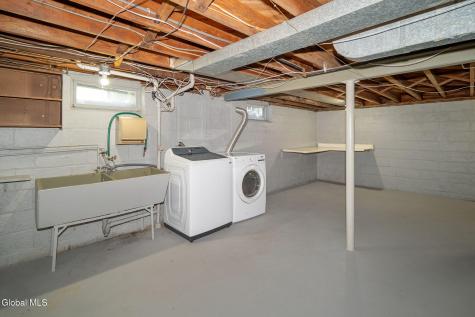 228 Davis Avenue Albany NY 12208