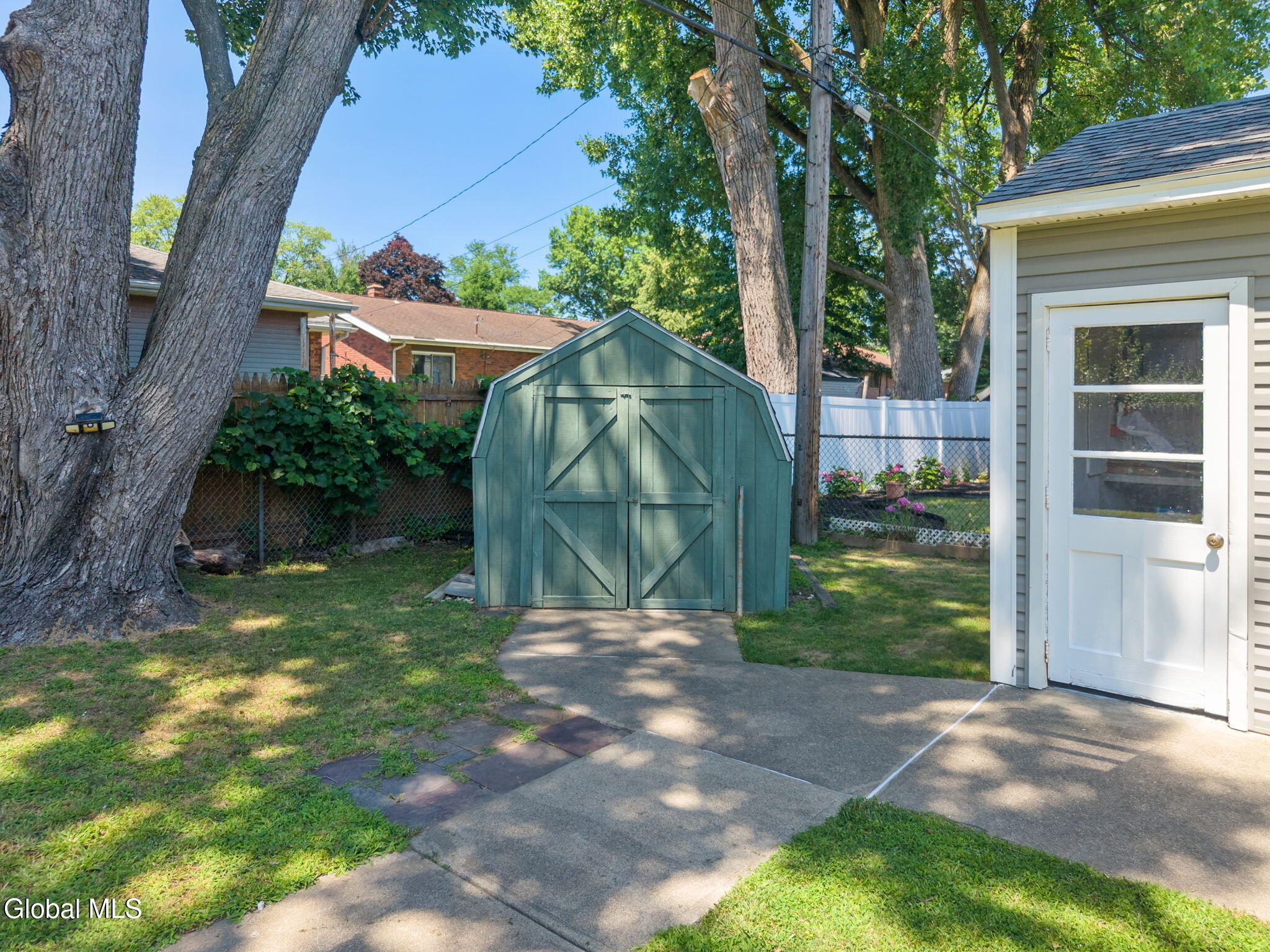 228 Davis Avenue Albany NY 12208