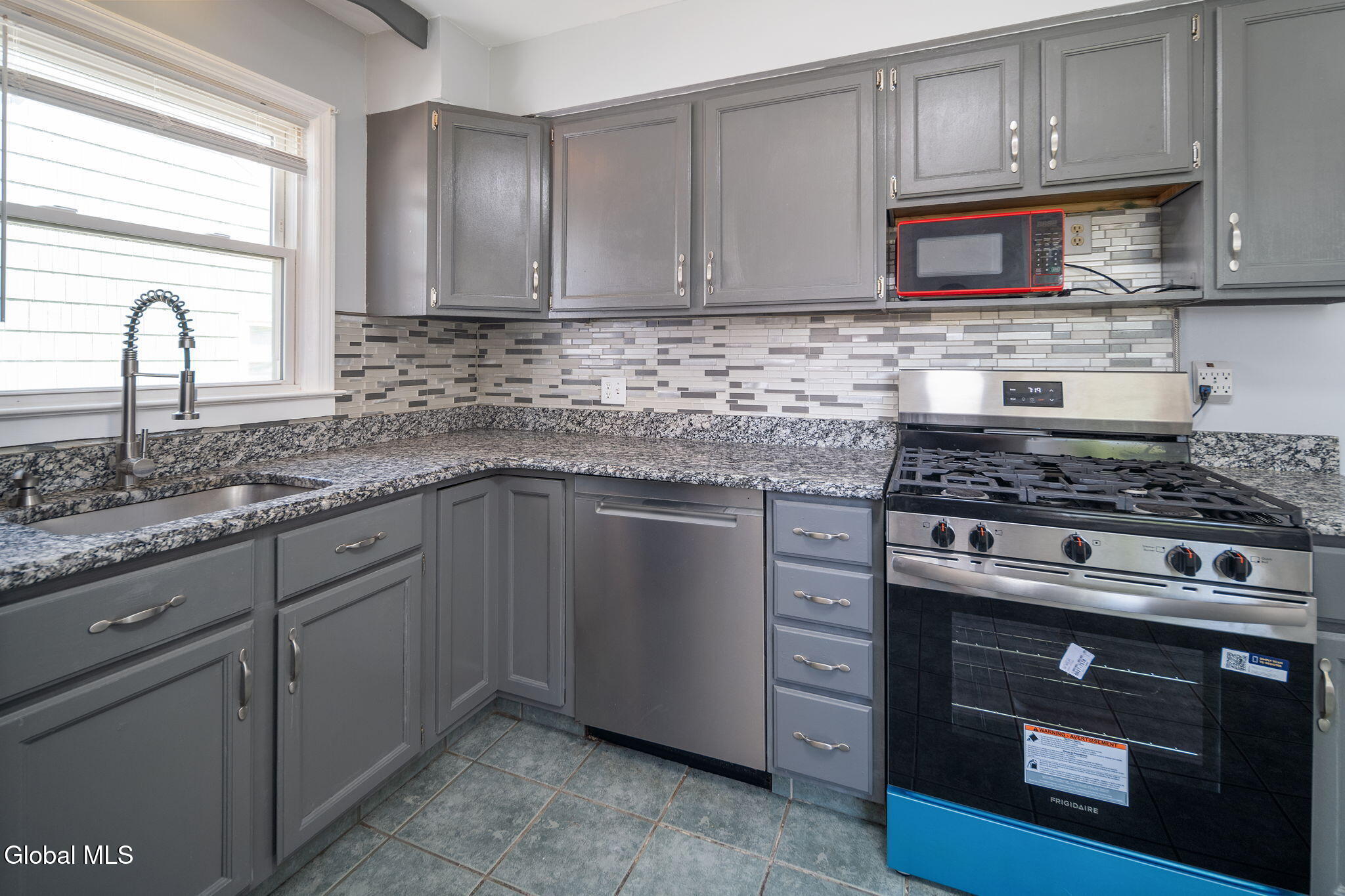 228 Davis Avenue Albany NY 12208