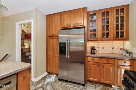 365 W Highland Drive Guilderland NY 12303